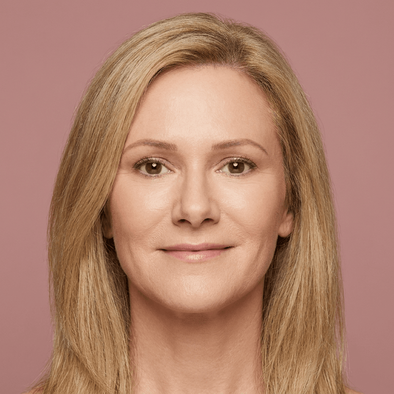 Teint après application du fond de teint Linésia